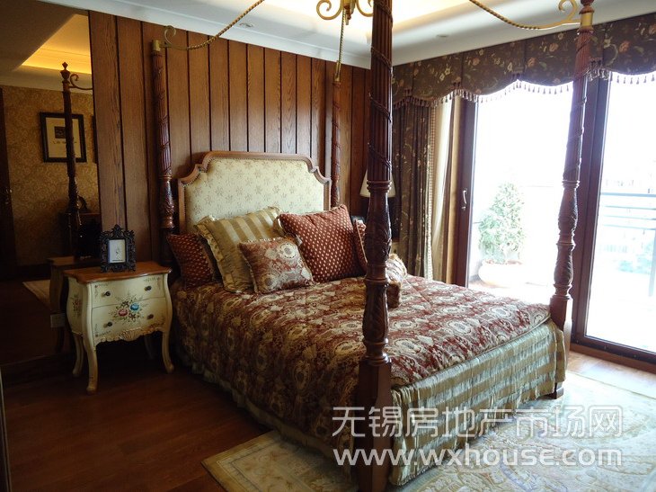戶型面積255平米樣板房      