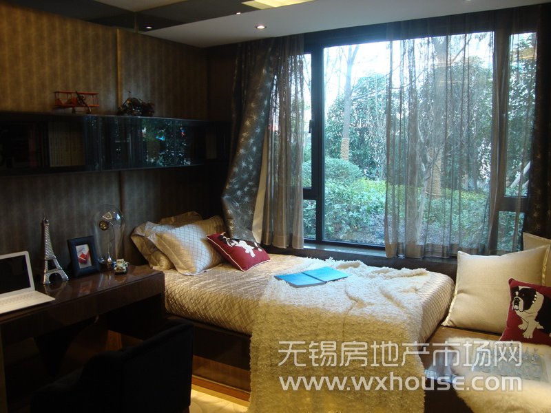 B6戶型266平米樣板房：兒童房      