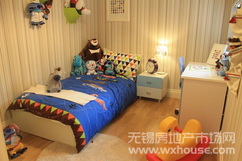 怡東76㎡樣板房——兒童房(次臥)      