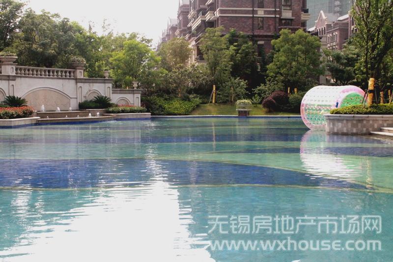 小區景觀      