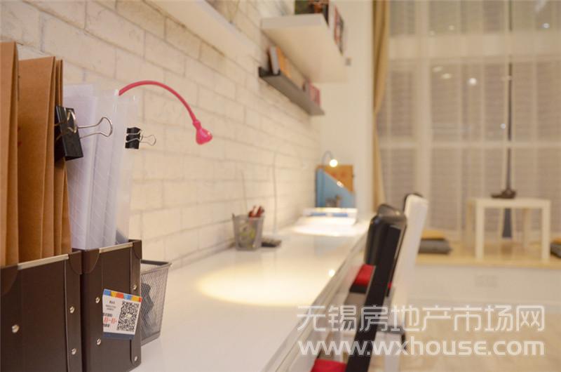LOFT戶型書房      