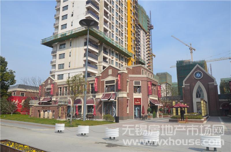 施工進度      