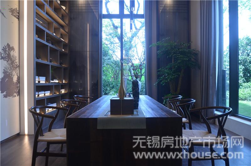 售樓處      