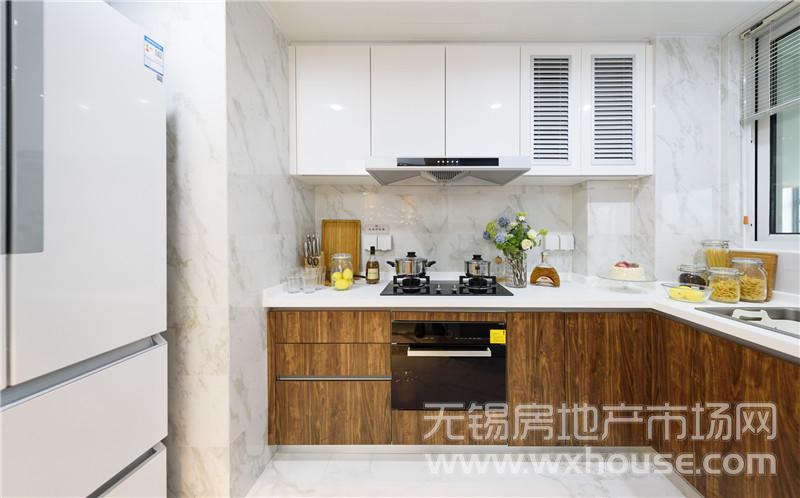 123㎡廚房      
