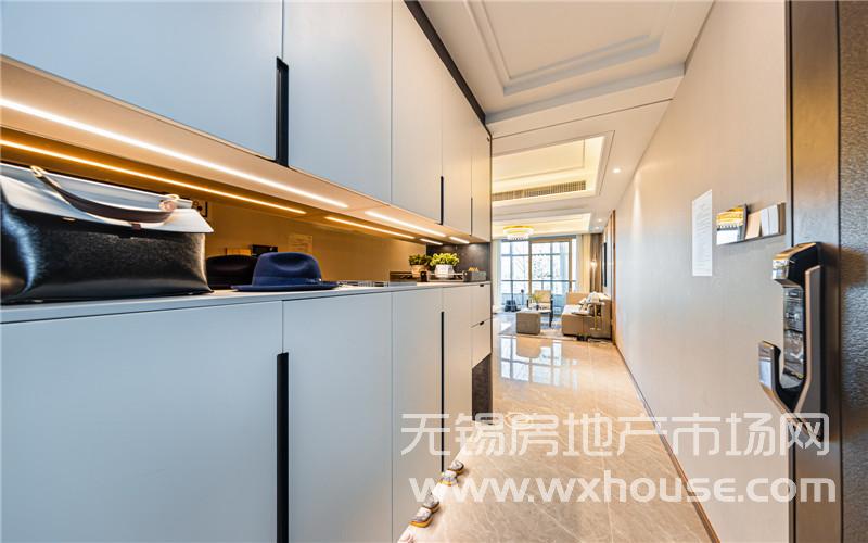 95㎡戶型樣板間玄關