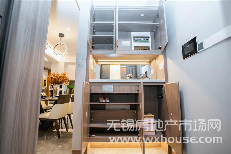 精裝H戶型樣板間