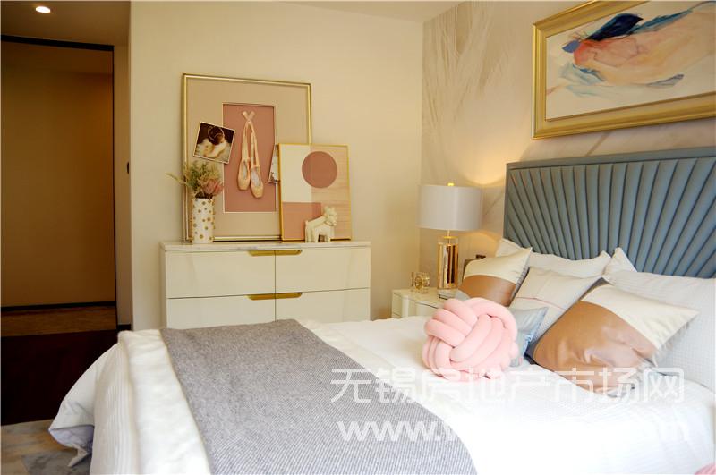 139㎡戶型樣板間客臥
