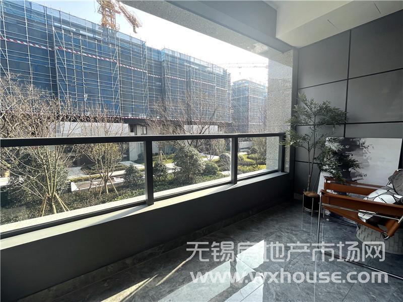 250㎡下疊戶型樣板間