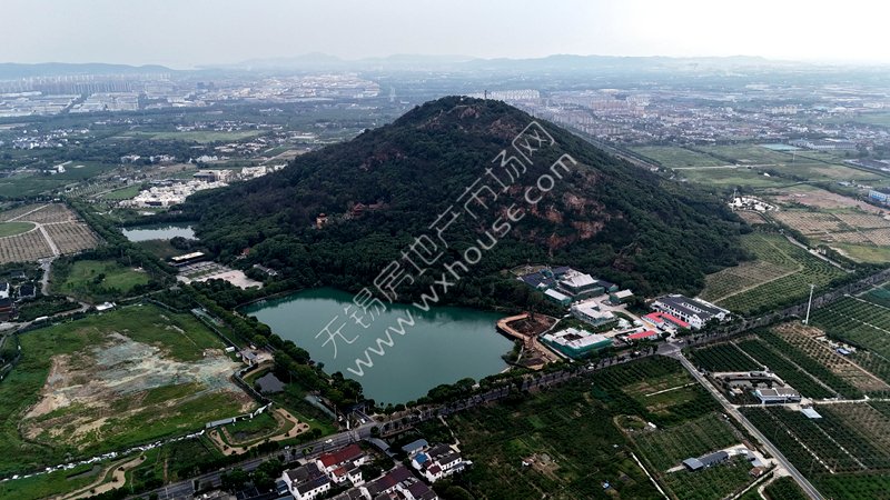 舉步可達陽山中學，這塊地起始樓面價約6800元/㎡