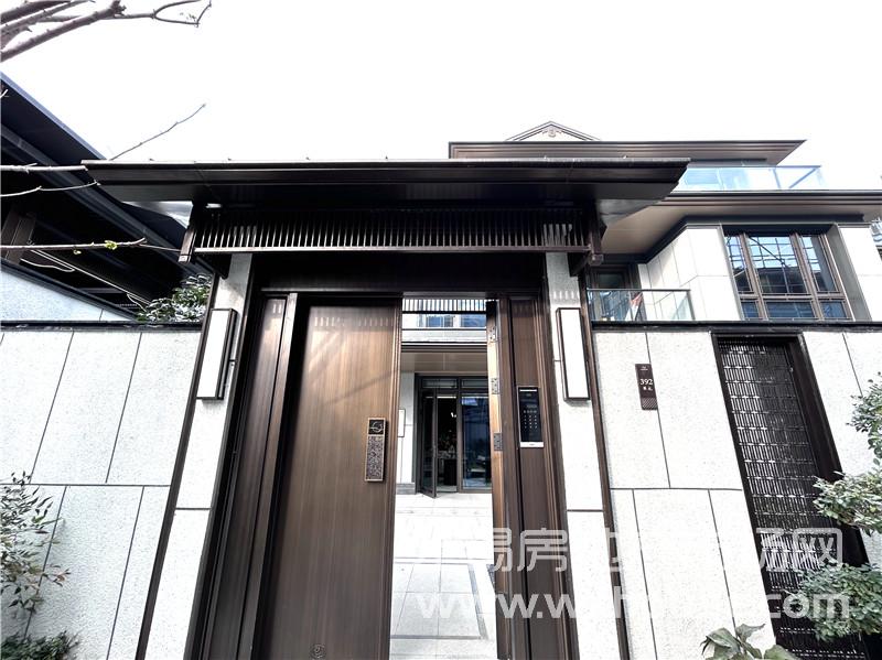 合院樣板間一樓大門